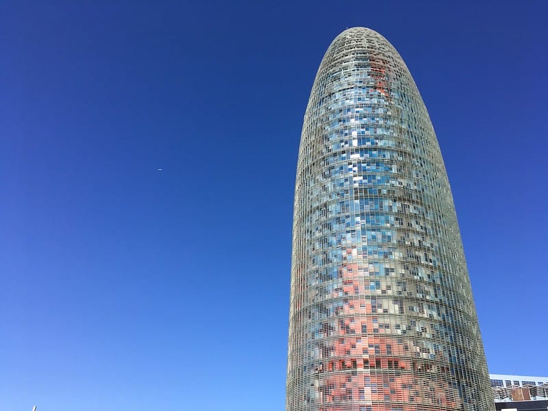 ten tweede moord Moedig aan Torre Glòries in Barcelona